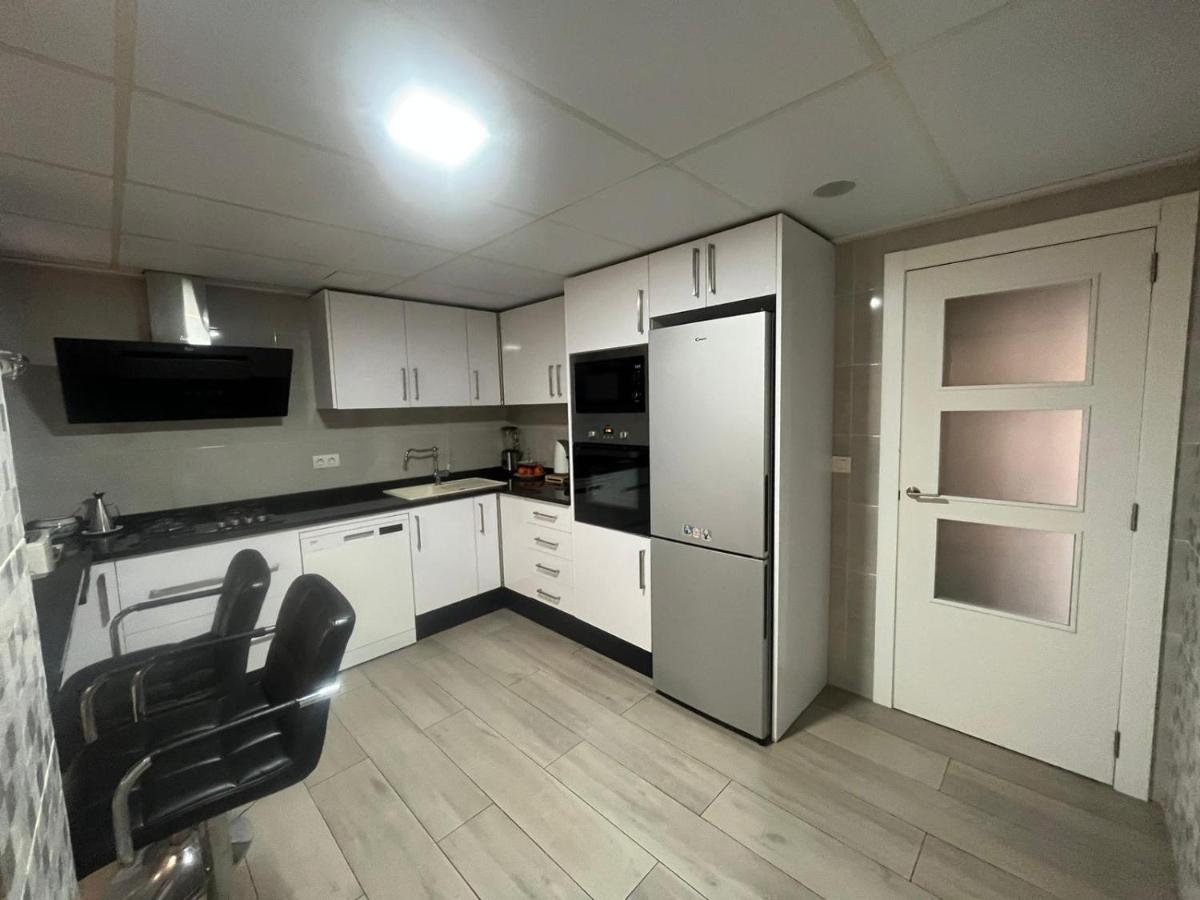 Апартаменти Apartamento Шатіва Екстер'єр фото