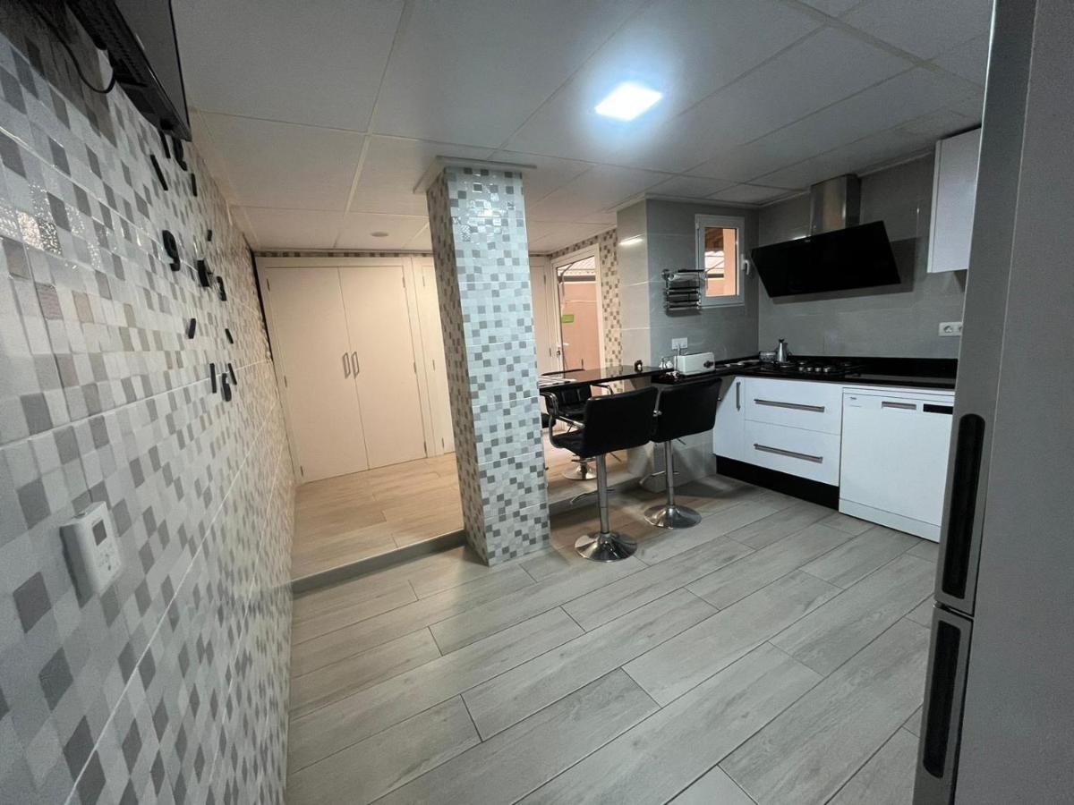Апартаменти Apartamento Шатіва Екстер'єр фото
